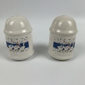 Vintage Goose Salt & Pepper Shakers White Ceramic Blue Ribbon Farm Cottage Decor